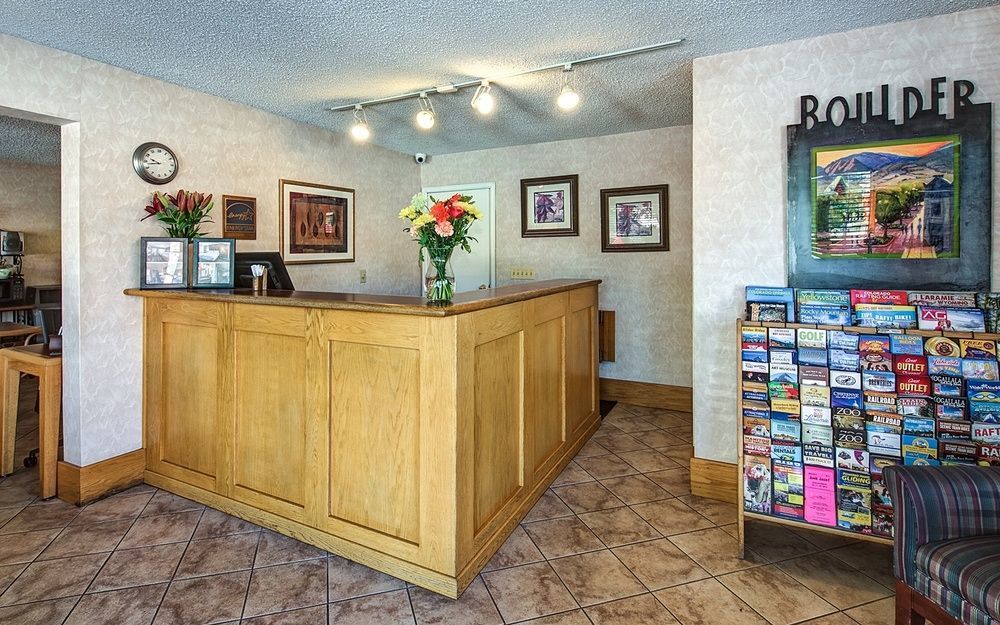 Boulder University Inn エクステリア 写真