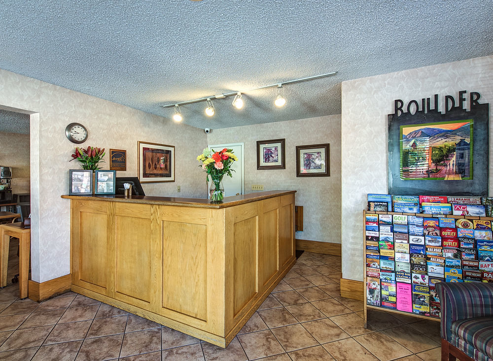 Boulder University Inn エクステリア 写真